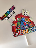 Rainbow Friends – svietiaci LED zapich na tortu s menom