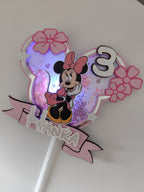 Minnie Mouse – jemne ružový LED zapich na tortu s menom