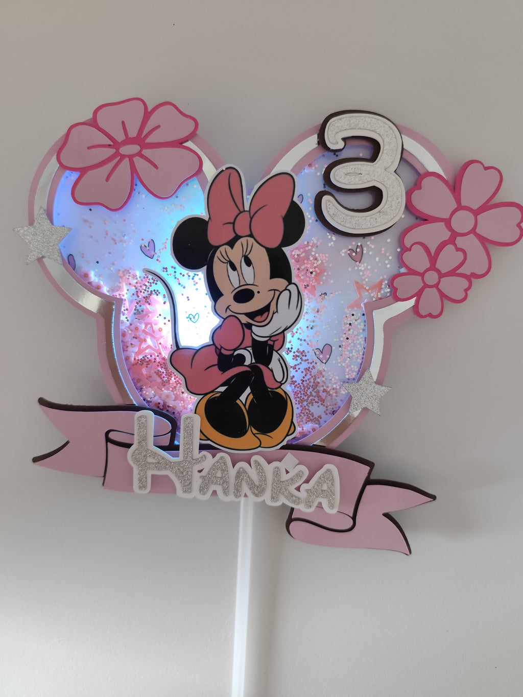 Minnie Mouse – jemne ružový LED zapich na tortu s menom