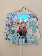 Frozen – Anna a Elsa – svietiaci LED zapich na tortu s menom