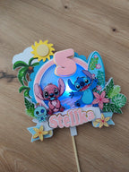 Lilo & Stitch – tropický LED zapich na tortu s menom 🌺
