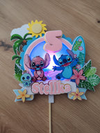Lilo & Stitch – tropický LED zapich na tortu s menom 🌺