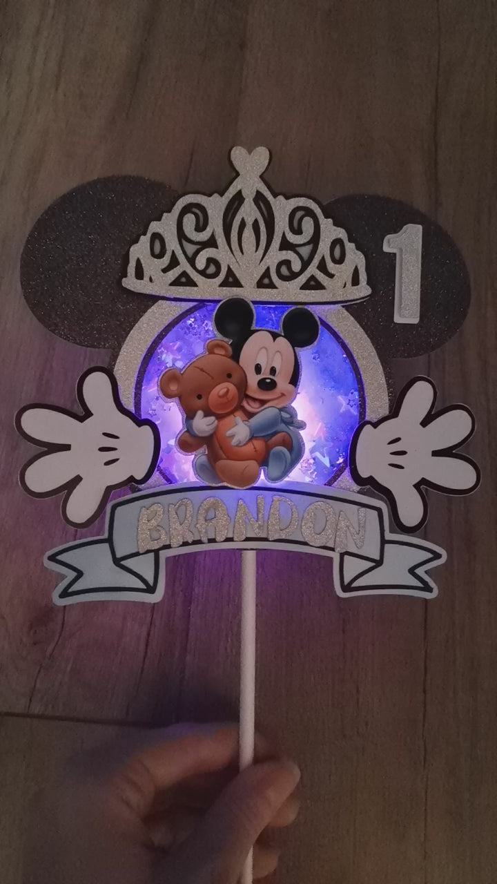Baby Mickey Mouse – modrý LED zapich na tortu s menom