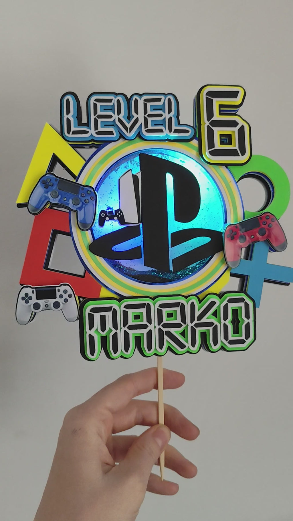 PlayStation – Herný Level – svietiaci LED zapich na tortu s menom