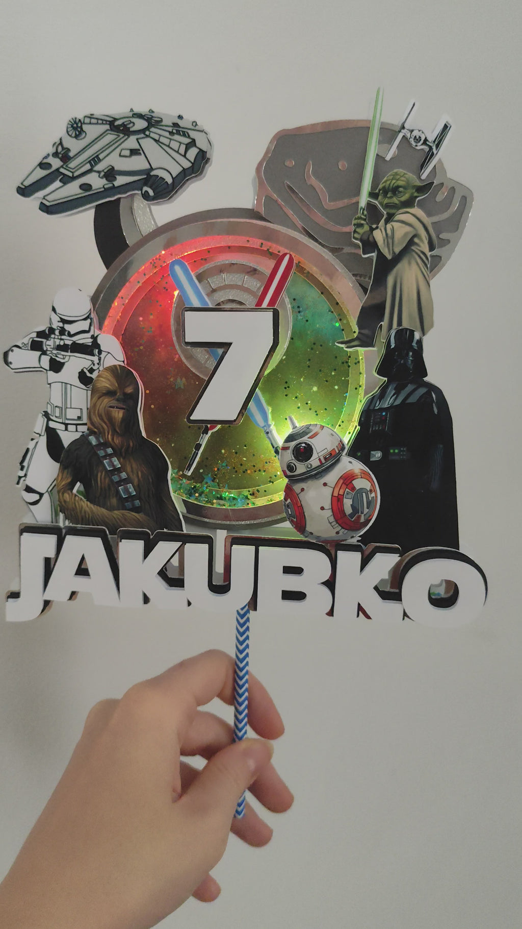 Star Wars – Vesmírna misia – svietiaci LED zapich na tortu s menom