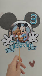 Baby Mickey Mouse – Malý dobrodruh – svietiaci LED zapich na tortu s menom